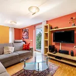 شقة 120 Qm Gäufelden